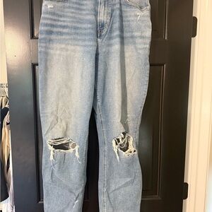 American Eagle straight leg distressed jeans